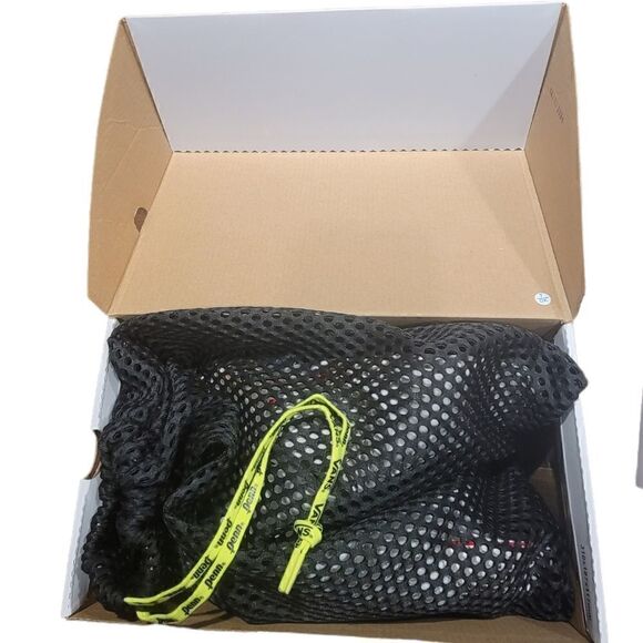 VN0A3WM748C Vans Comfycush Authent Blanc De Blanc/Red Men's - Women's - Picture 6 of 14